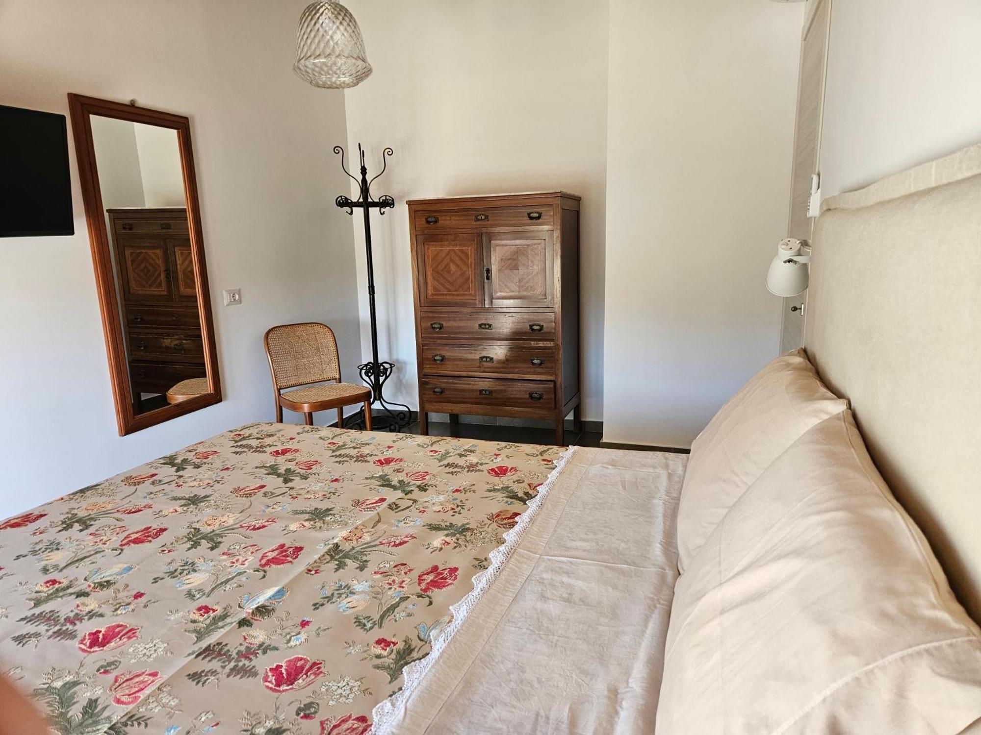 Le Bisceglie ξενώνας Albanella Εξωτερικό φωτογραφία